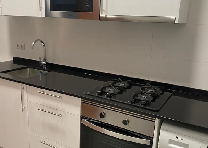 Granvia Fira Apartment